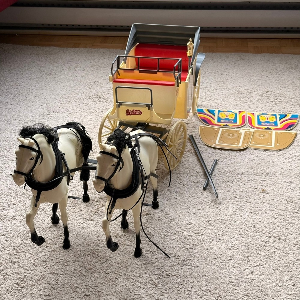 Vintage 1982 Barbie Horse and Carriage Set Mattel 5439 White Horses 1980s Toy
